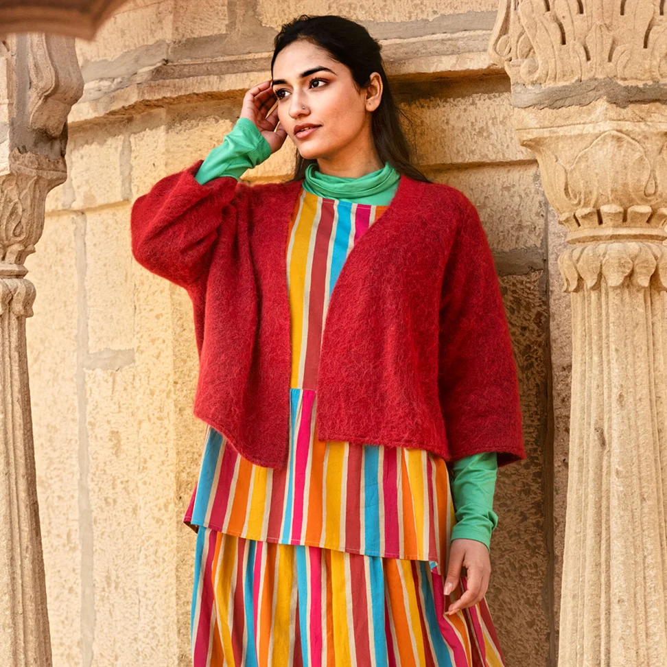 “Sora” cardigan in an alpaca blend - parrot red/melange