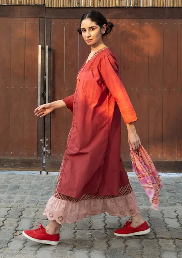 “Amisha” embroidered dress in a woven blend of organic cotton and linen - gneiss