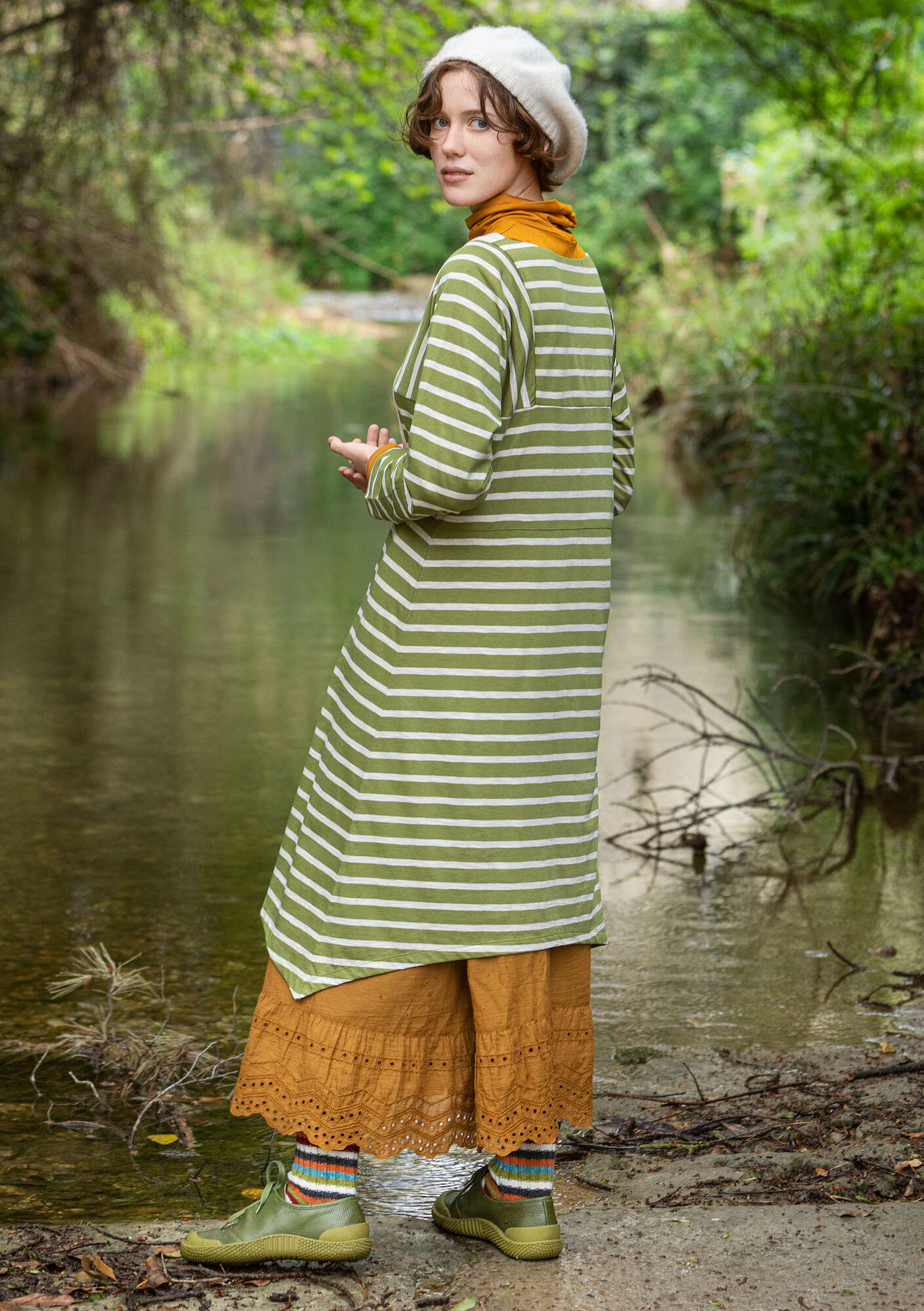 Tricot jurk  Artemis  van biologisch katoen/modal avocado thumbnail