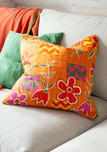 “Drömmar” organic cotton quilted cushion cover - rowan
