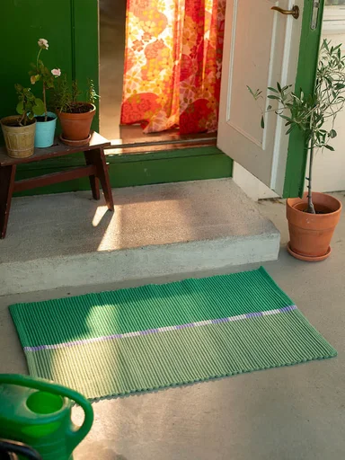 “Meera” rug in organic cotton