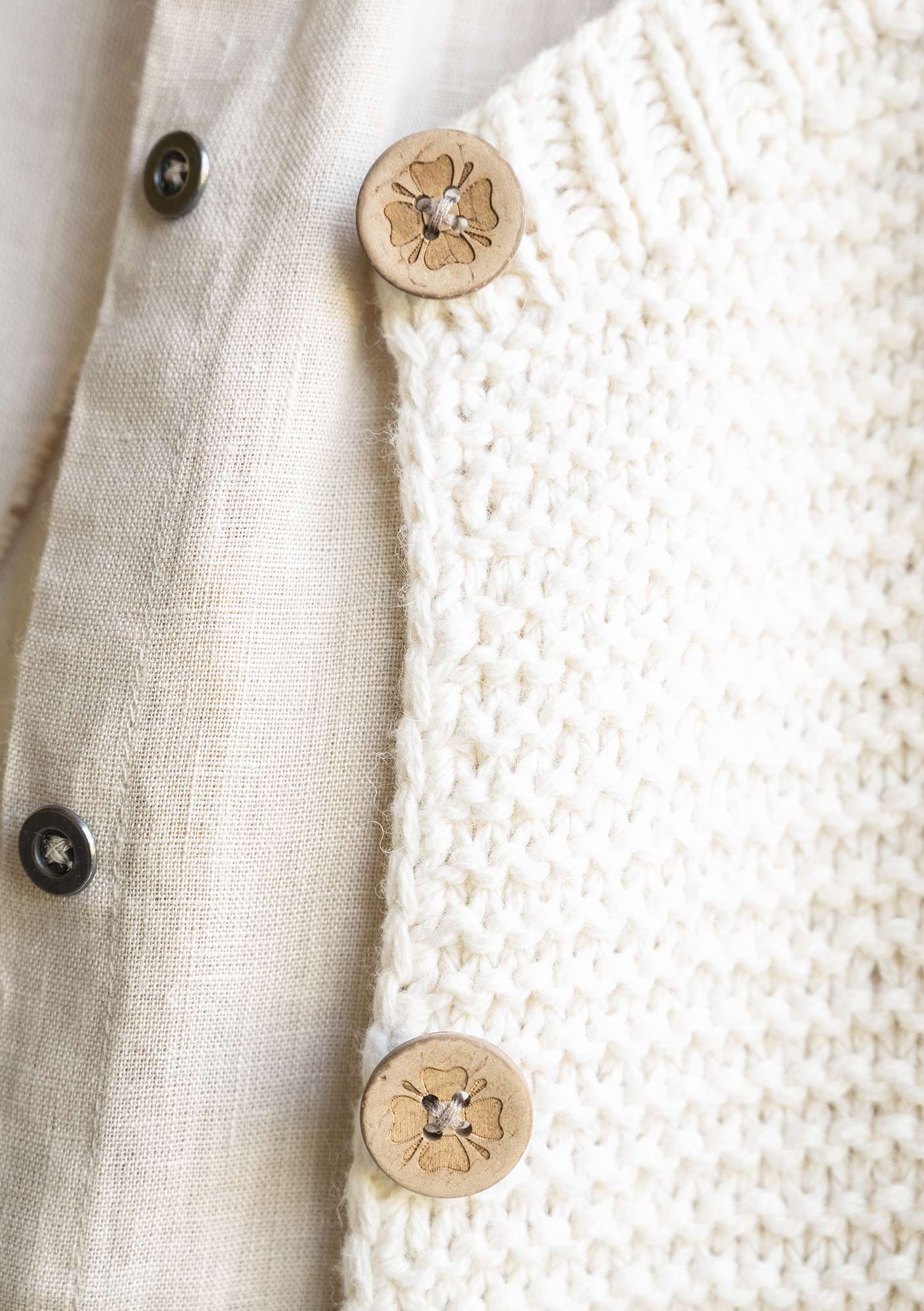 Hand-knitted organic cotton/wool cardigan undyed