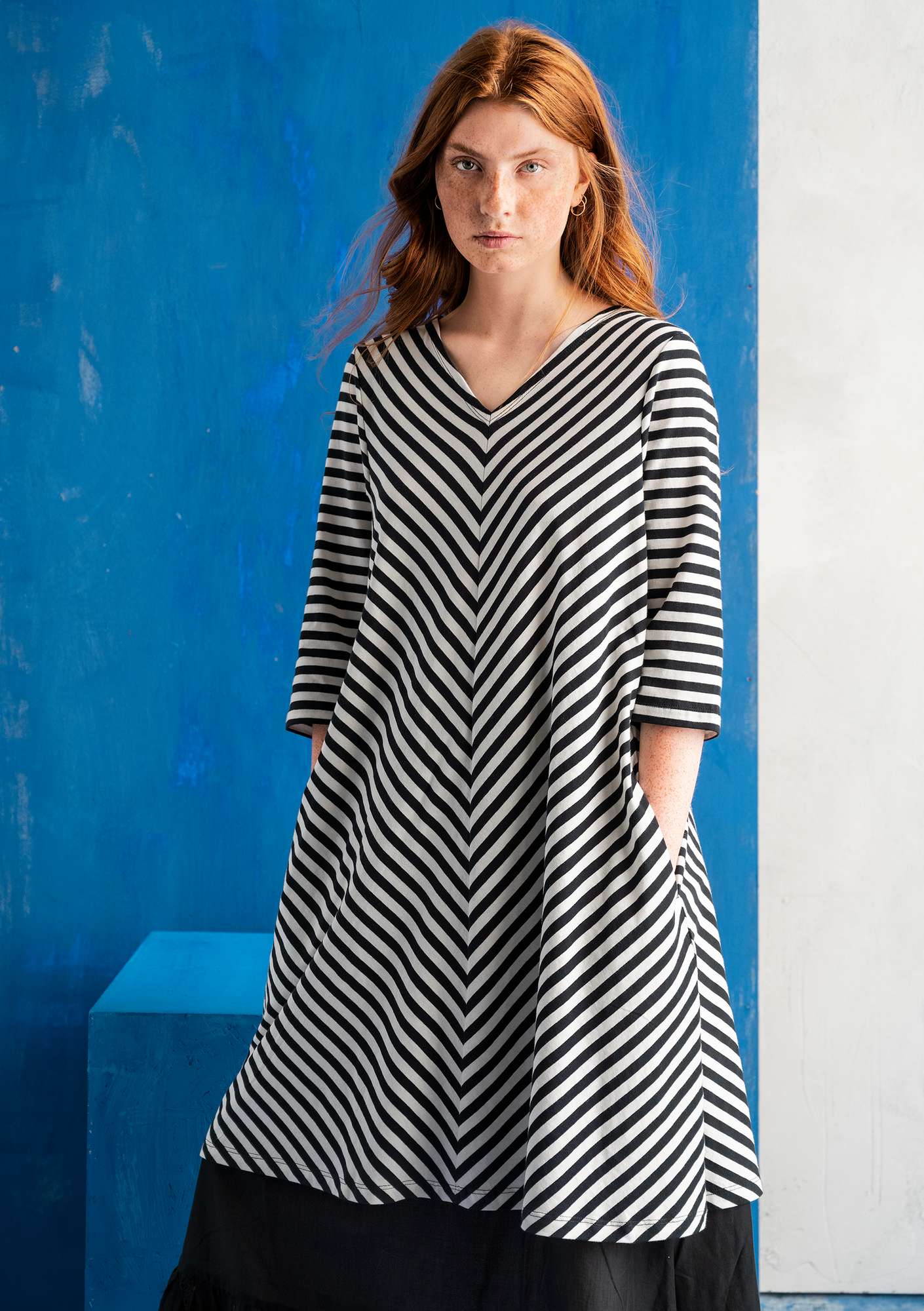 Essential stripe dress made of organic cotton black/ecru thumbnail