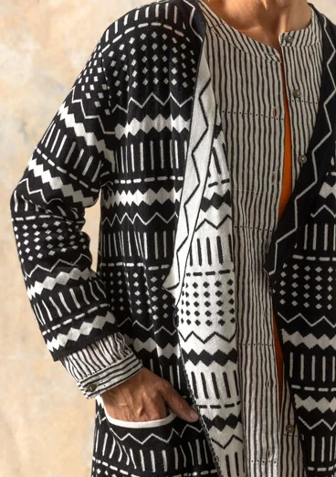 Strickjacke „Elsie“ aus Bio-/Recycling-Baumwolle - schwarz