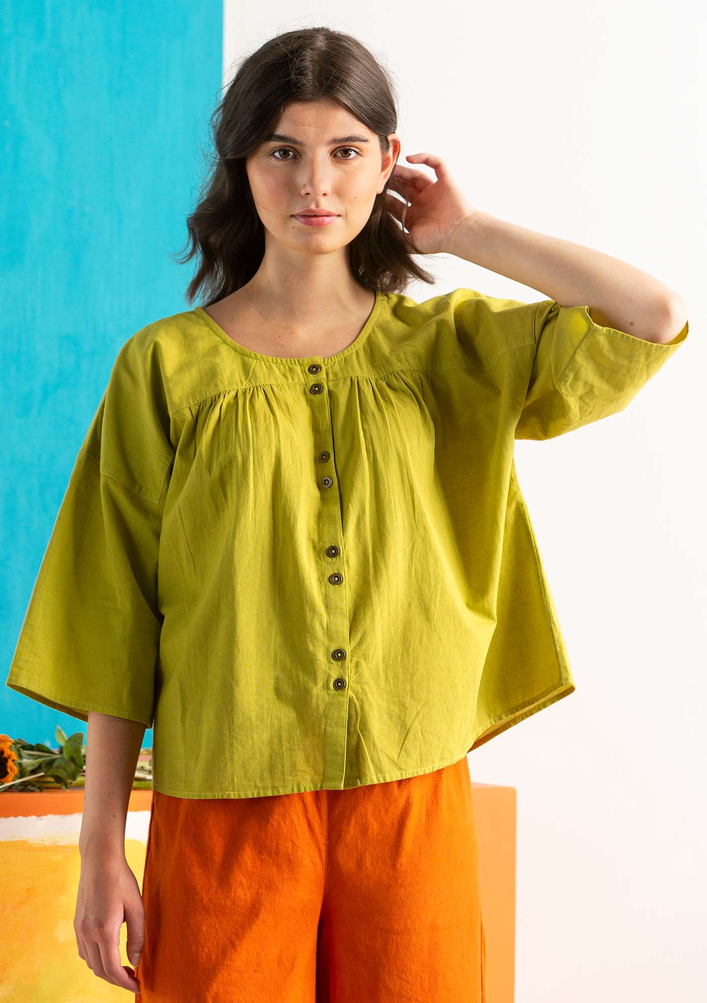 “Rut” organic cotton/linen blouse kiwi thumbnail