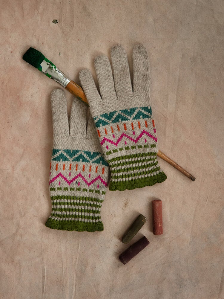 “Strikk” gloves in a wool/hemp/recycled cotton blend