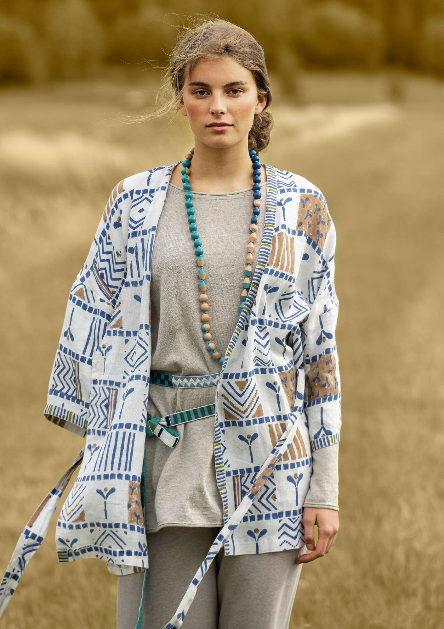 Kimono ”Aditi” i lin midnattsblå thumbnail