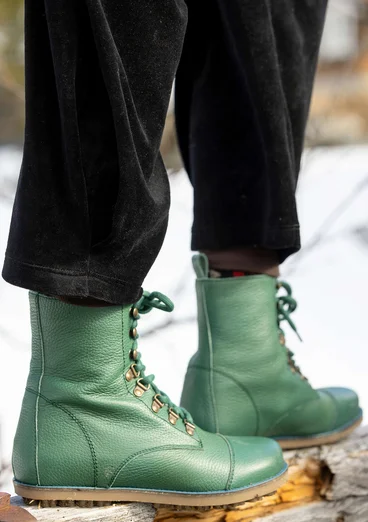 “Nootka” organic cotton/recycled polyester velour trousers - black