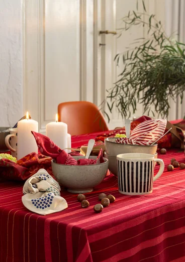 “Alaska Sky” tablecloth in organic cotton - poppy