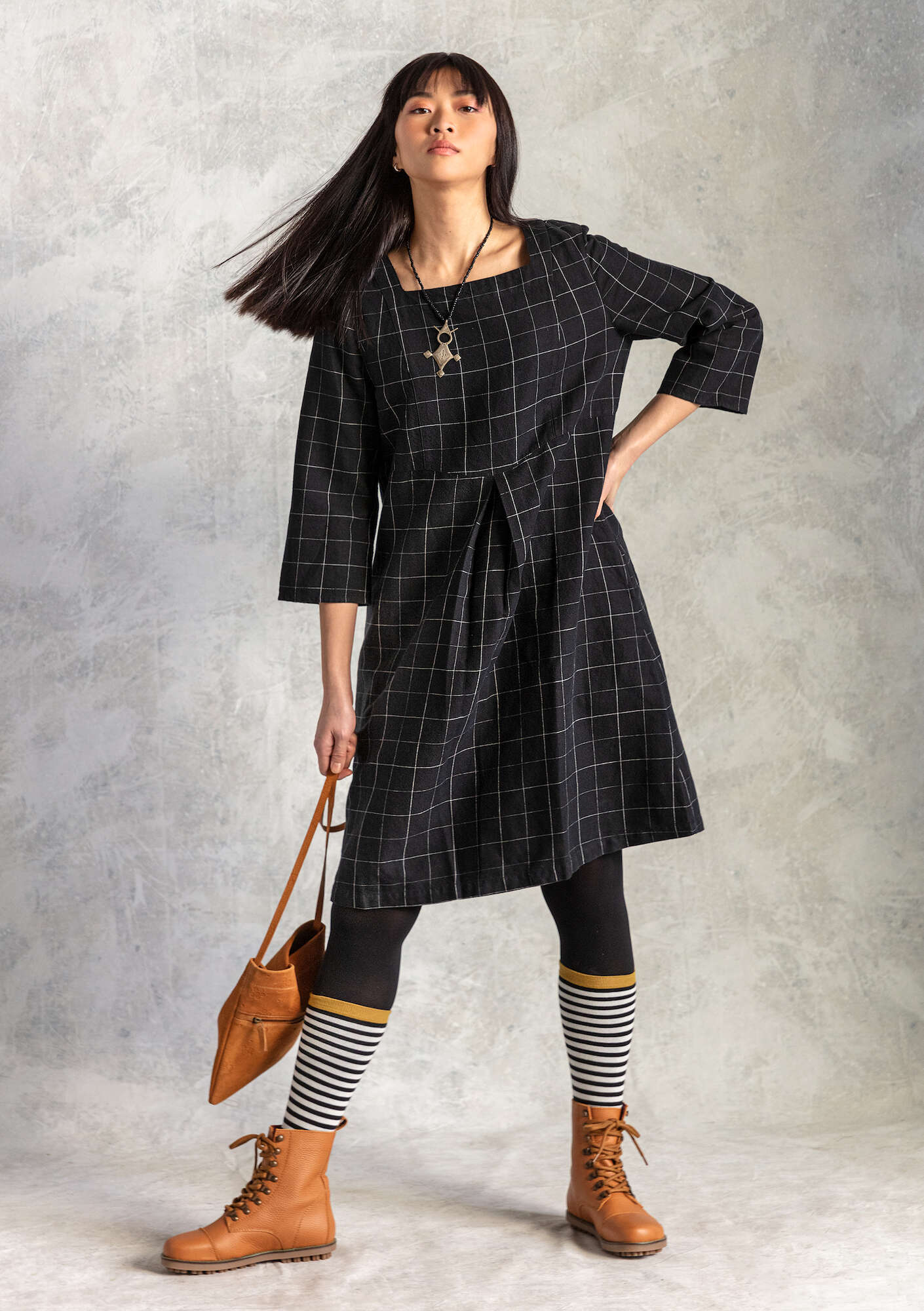 “Greta” organic cotton/linen woven check dress black