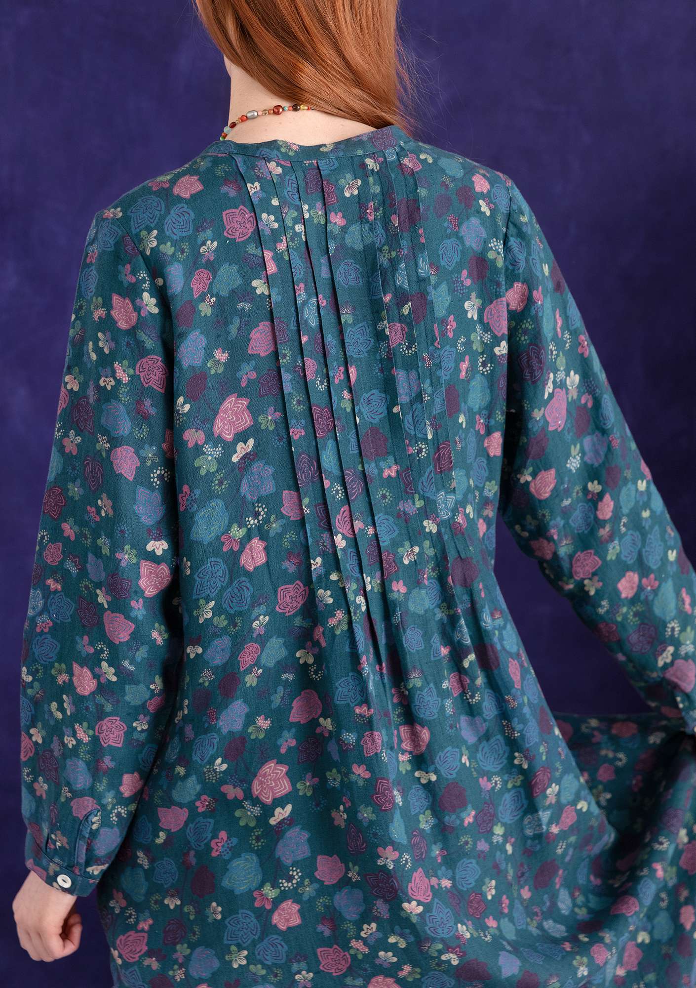 Vevd kjole «Linnea» i hamp indigoblå thumbnail