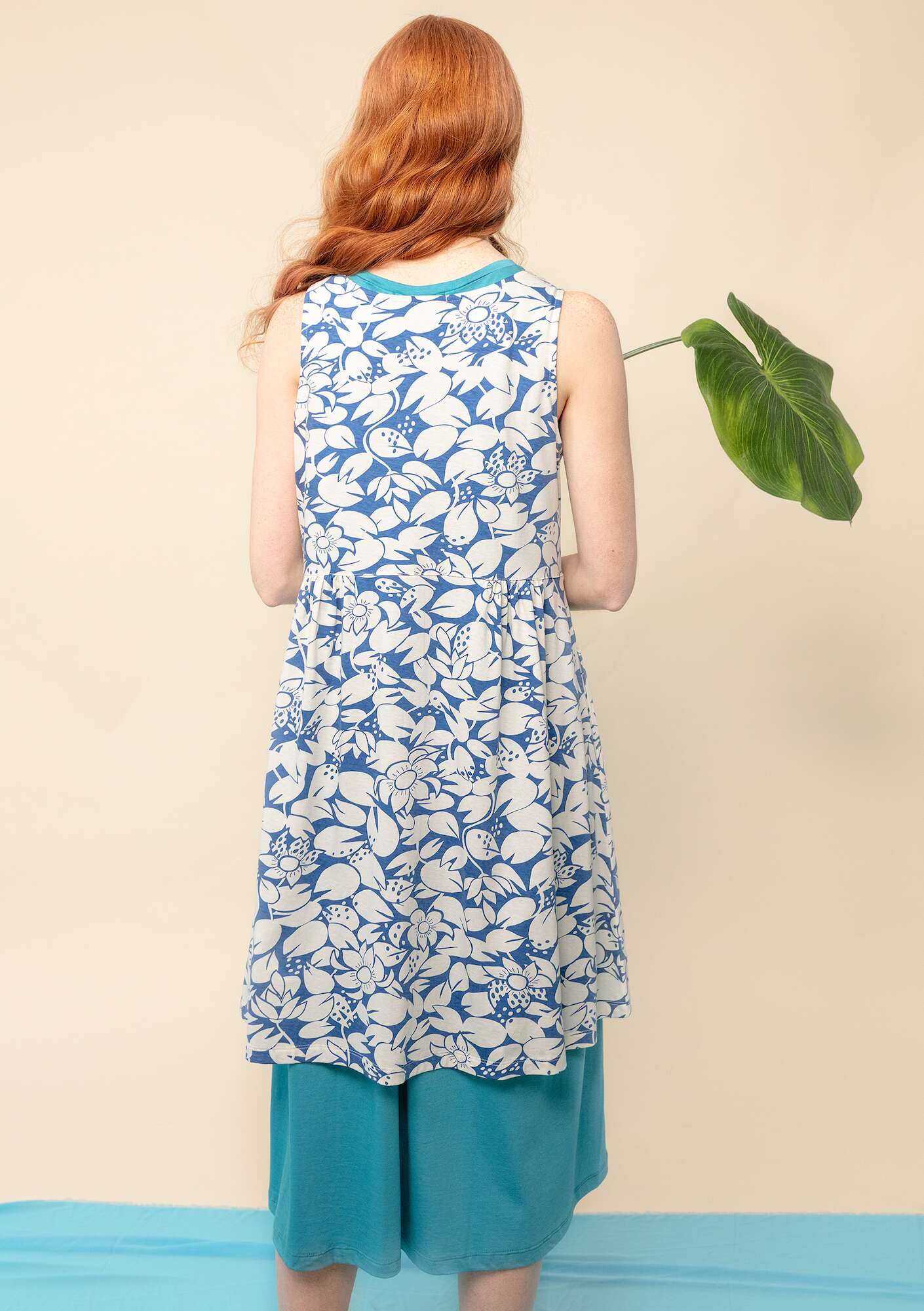 “Lotus” jersey dress in organic cotton light indigo/patterned thumbnail