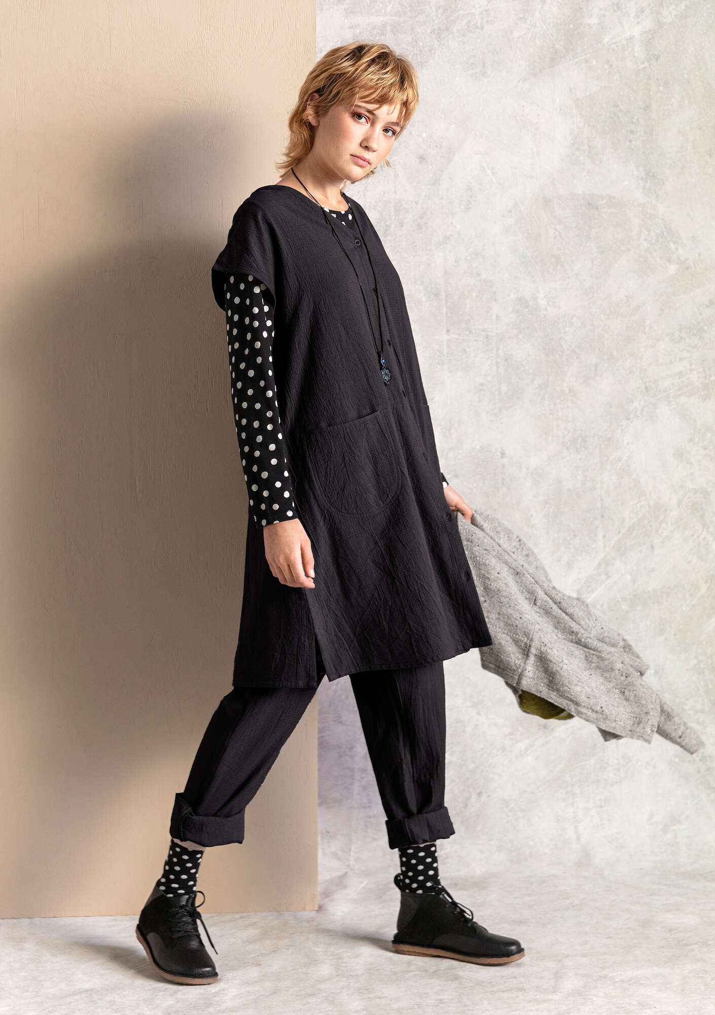 Webkleid aus Öko-Baumwolle schwarz