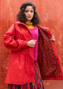 Parka „Judit“ aus Bio-Baumwollgewebe - papageienrot
