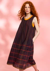 Gemustertes ärmelloses Webkleid aus Bio-Baumwolle - maulbeere