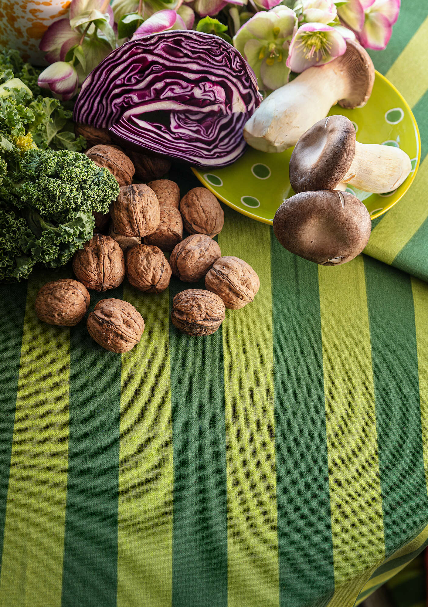 “Långrand” organic cotton tablecloth kiwi thumbnail