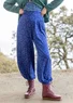 Gemusterte Hose „Lambadi“ aus Lyocell/Elasthan (lupine L)