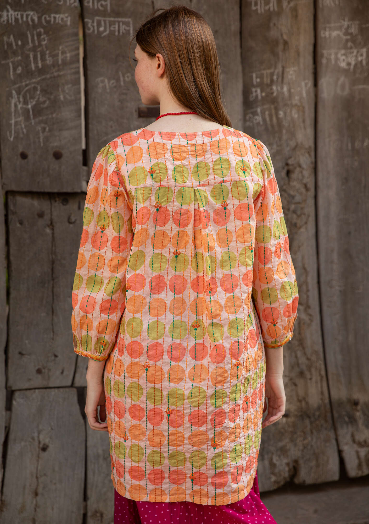 Vevd kjole «Sun» i økologisk bomull dus rosa thumbnail