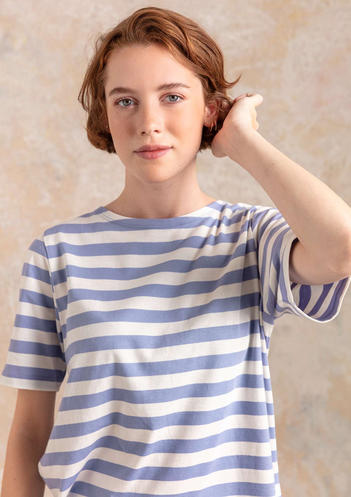 Stripete T-skjorte i økologisk bomull lavendel/ubleket
