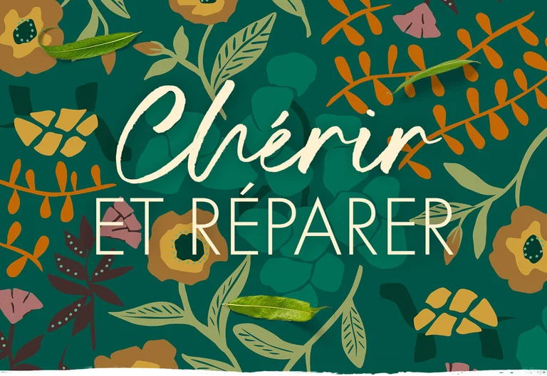 Une image graphique de motifs de fleurs et de feuilles signés Gudrun Sjödén.