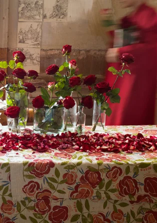 “Roses” linen tablecloth - coral