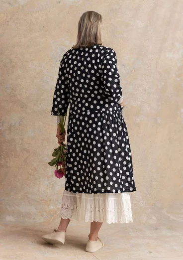 Robe tissée ”Tindra” en coton biologique - noir/motif