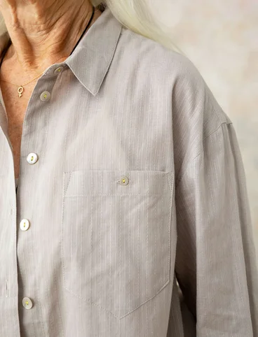 Woven shirt in organic cotton - ljusgr