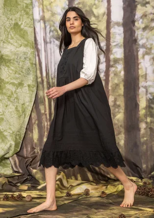 "Tuva"-mekko ekologista puuvillaa - musta