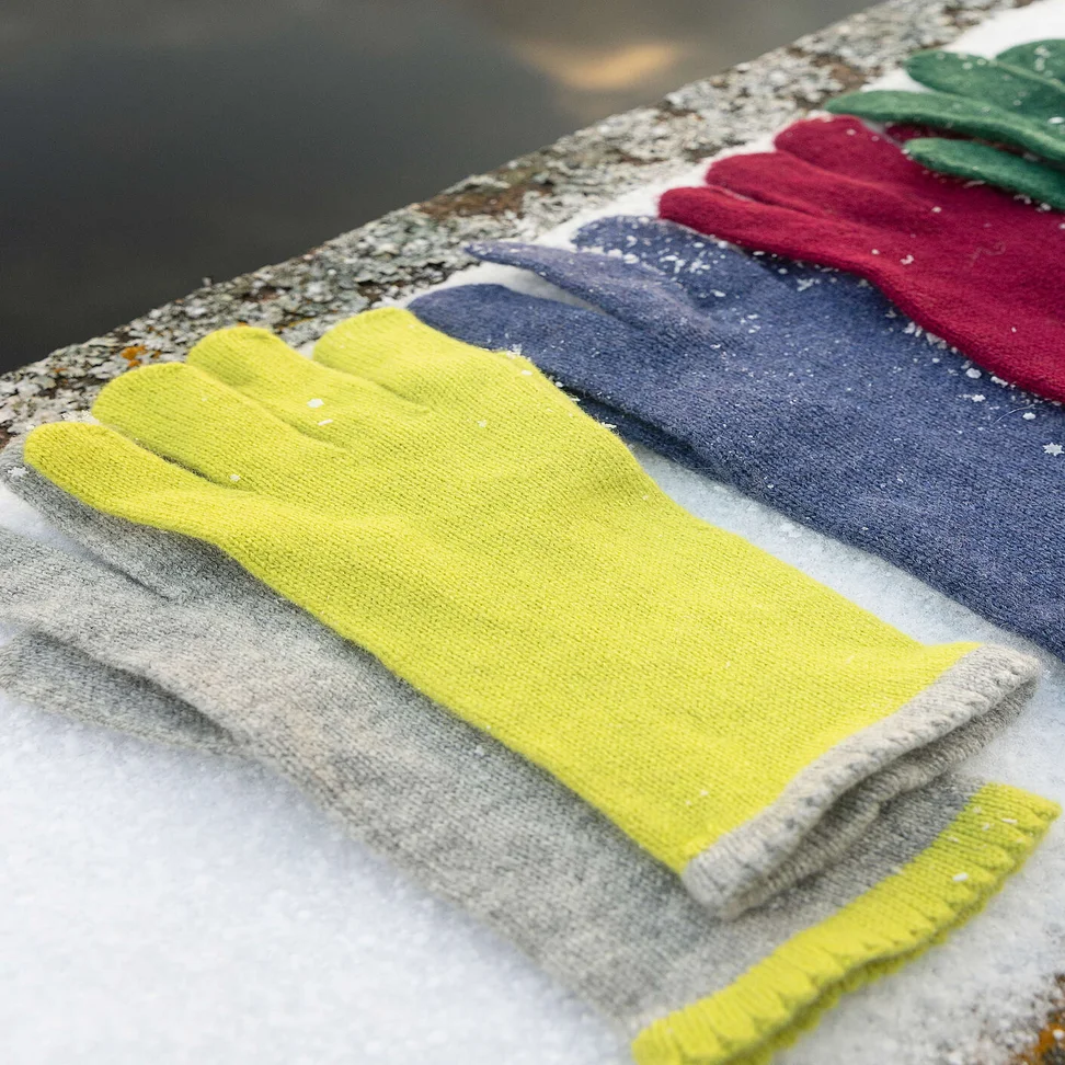 Wool gloves - lime green