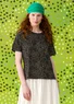 T-shirt "Confetti" i tynd økobomuld (sort/mønstret L)