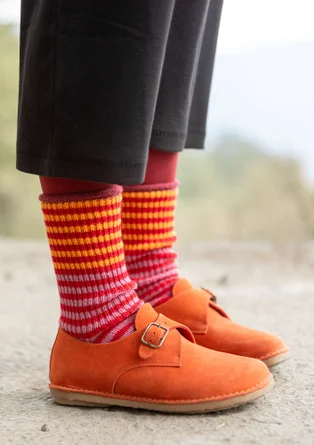Stricksocken aus Lammwolle - dunkelachatrot