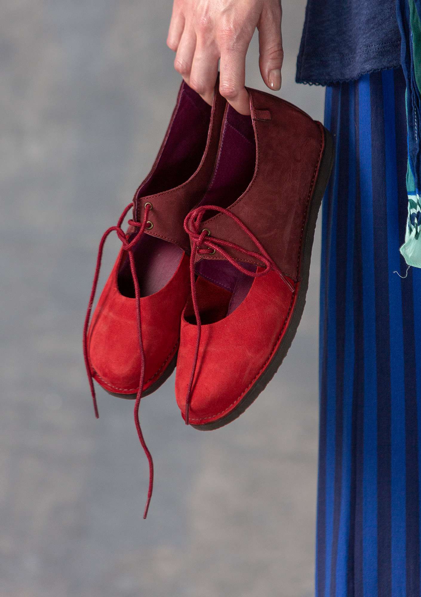 Chaussures à lacets en nubuck rouge agate