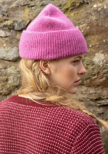 Strickmütze aus flauschigem Alpakawollgemisch - hortensie