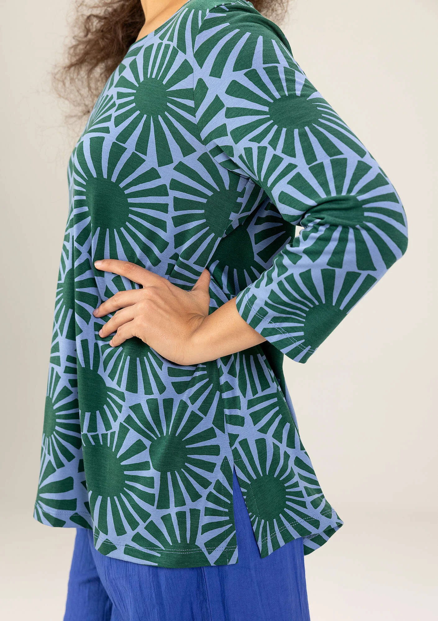 “Taiyoko” lyocell/elastane top - rainforest green