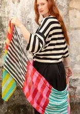 Vevd skjerf «Cherai» i økologisk bomull - markjordbær