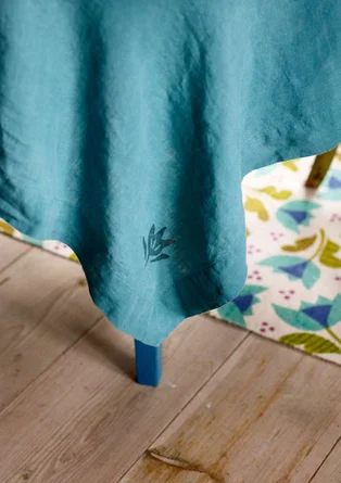 Washed linen tablecloth - verona green