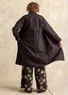 Gemustertes Kleid „Edefors“ aus Bio-Baumwolle (dunkelerde L)