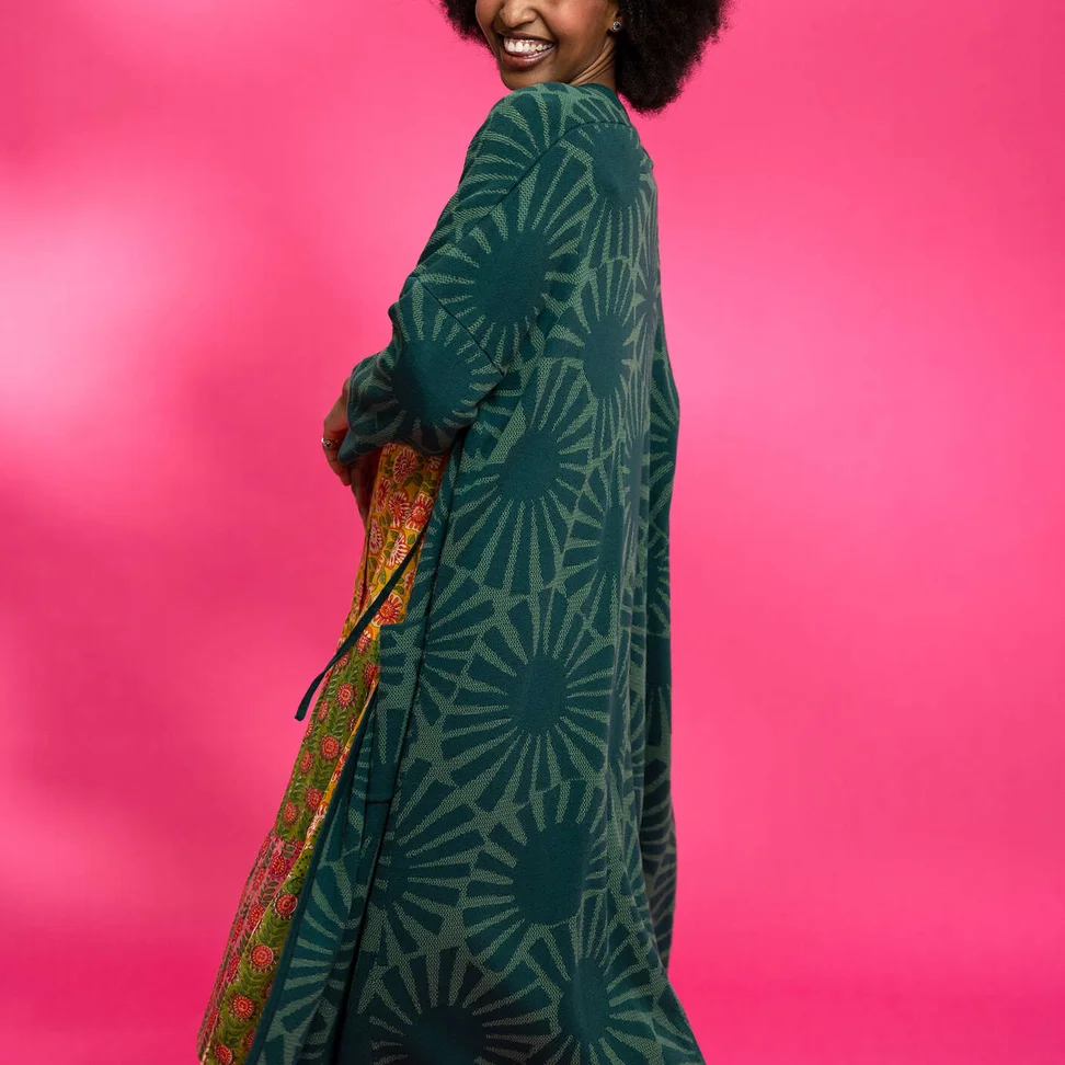 Long gilet "Midori" en coton biologique - vert forêt humide