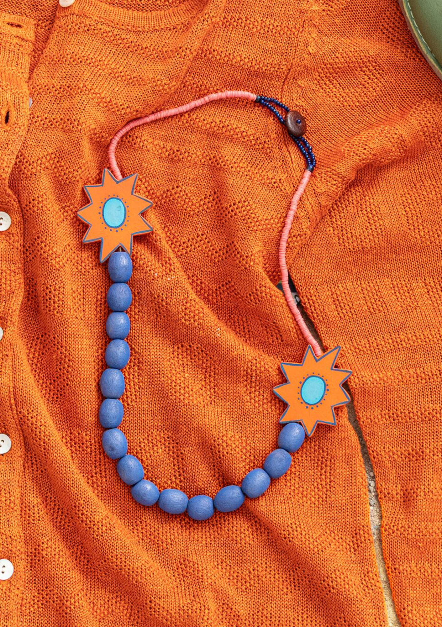 “Afrodite” necklace porcelain blue thumbnail