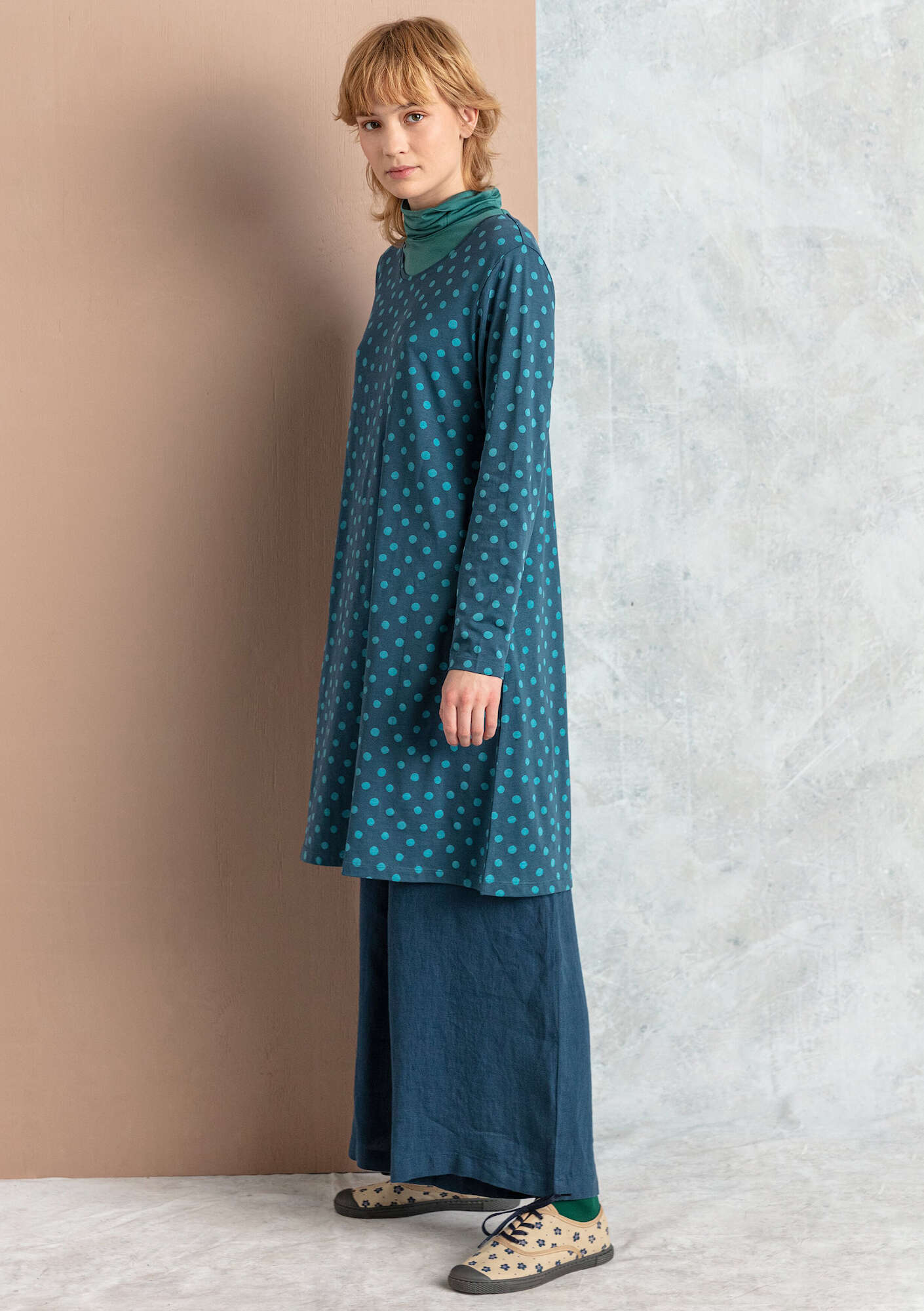 “Juliet” jersey tunic in organic cotton/modal indigo/patterned thumbnail