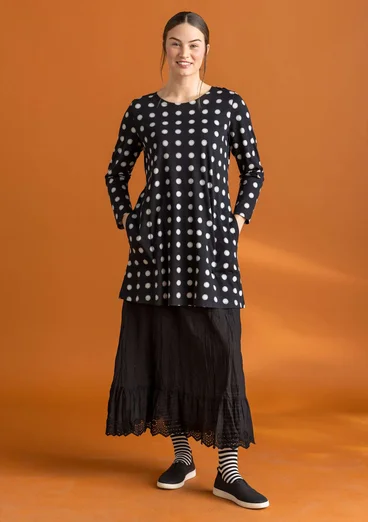 “Tyra” jersey tunic in organic cotton/modal - black/patterned