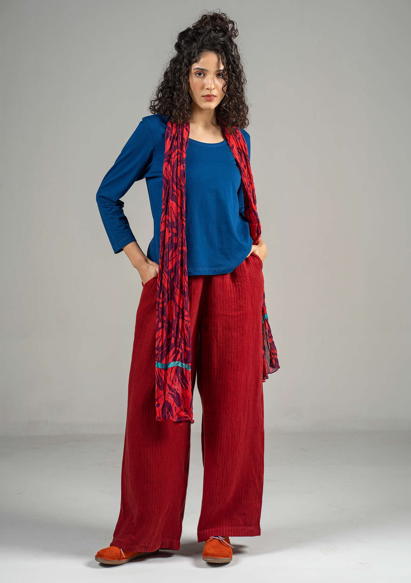 Bodil Graphite Linen Knit Top