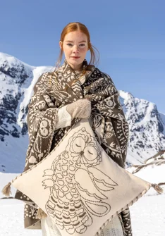 “Owl” knitted lambswool cushion cover - oyster