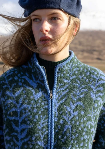 Gestrickte Jacke „Sälen“ aus Wollbouclé - monstera