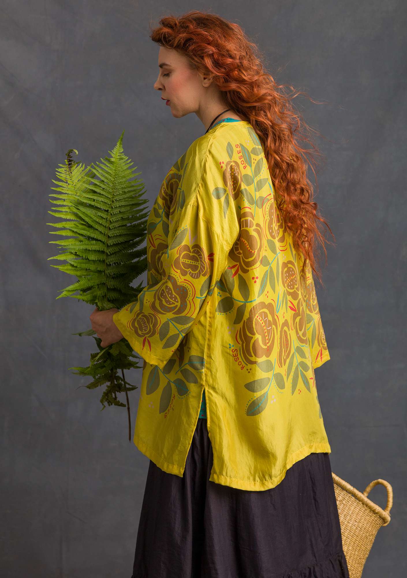 “Rose Garden” silk blouse pineapple thumbnail