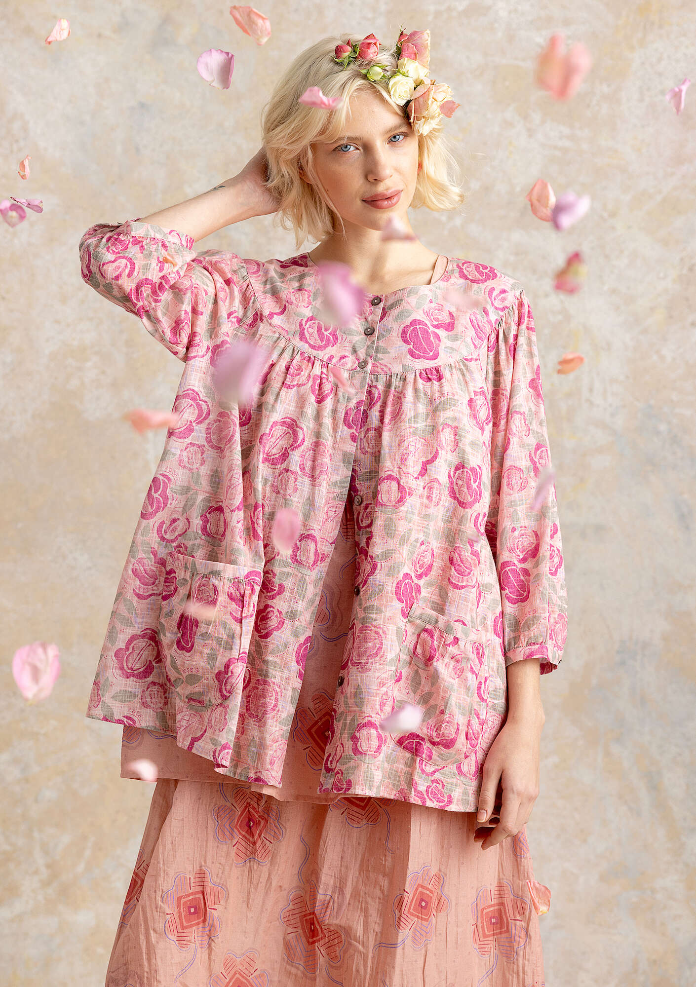 “Peace” organic cotton smock blouse Pale powder pink