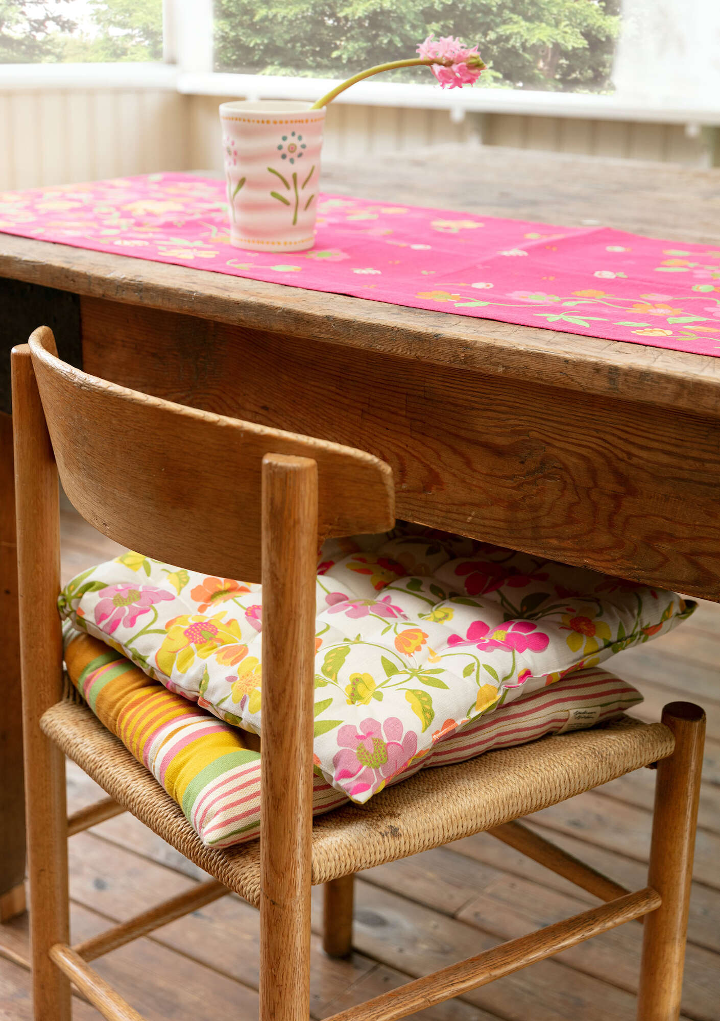 “Bloom” seat cushion in organic cotton eggshell thumbnail