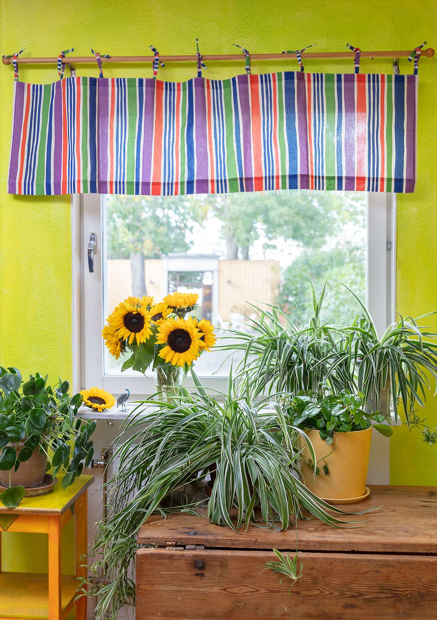 Strimma curtain valance multicoloured