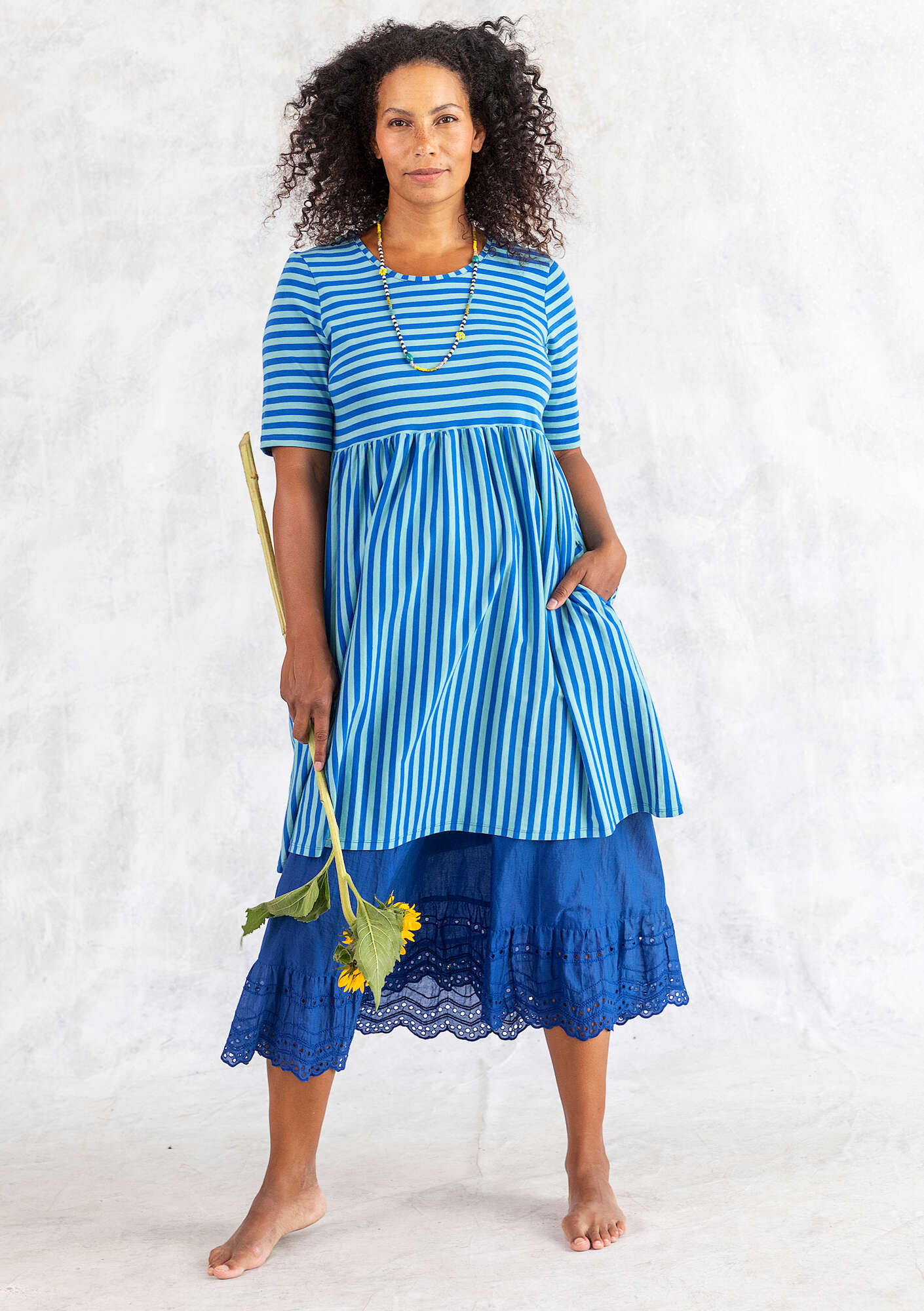 Striped jersey dress in organic cotton sapphire blue/meadow brook thumbnail