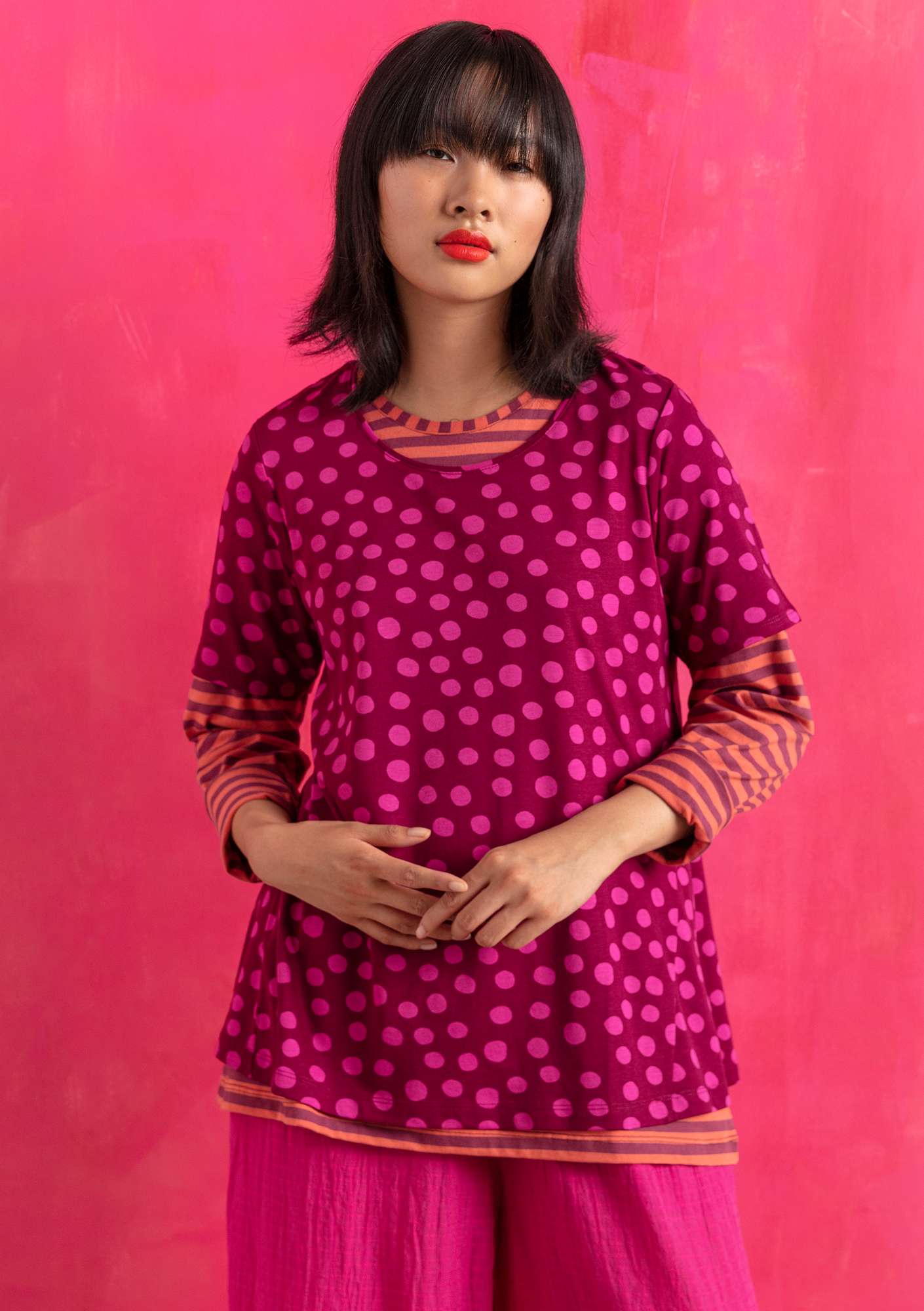 “Cordelia” top in organic cotton/modal purple red/patterned thumbnail